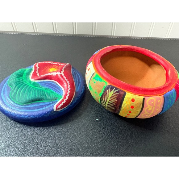 Unbranded Other - Hand Painted‎ Terracotta Pottery Trinket Box Calla Lily Folk Art Lidded Jar 3.5"